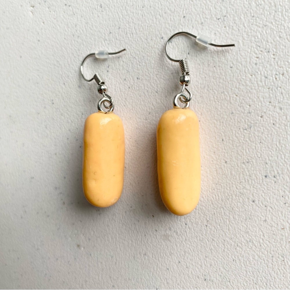 Handmade Hotdog Earrings 🌭 - Picture 4 of 6